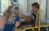 Met de verhuizing naar De Helderse Vallei kwamen ook de boswachters van Landschap Noord-Holland naar het centrum, om vanuit hier werkzaamheden te verrichten in de omliggende natuurgebieden.  Natuurlijk waren onze bezoekers ook erg nieuwsgierig naar het werk van een boswachter en daarom organiseerden we in 2013 het ‘boswachterspreekuur’. Boswachter Chris vertelde over de verschillende diersoorten die in de natuurgebieden voorkomen. Naast activiteiten voor bezoekers van De Helderse Vallei organiseert Landschap Noord-Holland nog steeds veel excursies in de omliggende gebieden. 