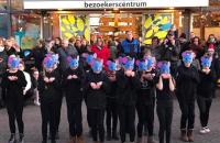 Wat is dat? Een muizenplaag! Nee, het is een optreden uit ‘De Muizenkoning’ van Tsjaikovski tijdens de kerstmarkt in 2018. Chantal van ‘Danscentrum Chantal’ schrijft: 'Een magisch en hartverwarmend balletsprookje op prachtige muziek. Tijdens dit optreden was het koud, maar wel erg leuk en altijd een fijne ervaring met elkaar, zo rond die tijd.'