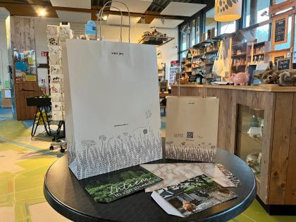 Duurzame tasjes en inpakpapier Duurzame tasjes en inpakpapier
